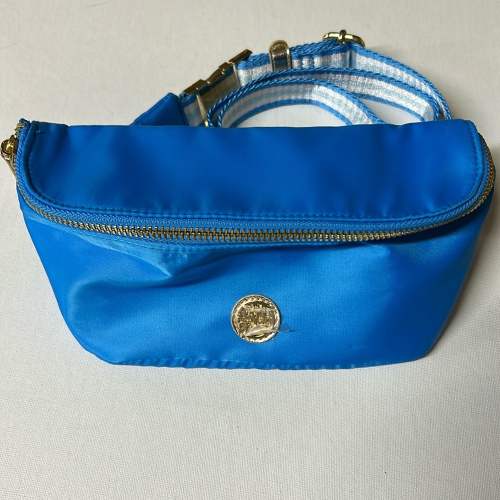 Lilly Pulitzer Torrey belt bag turquoise blue